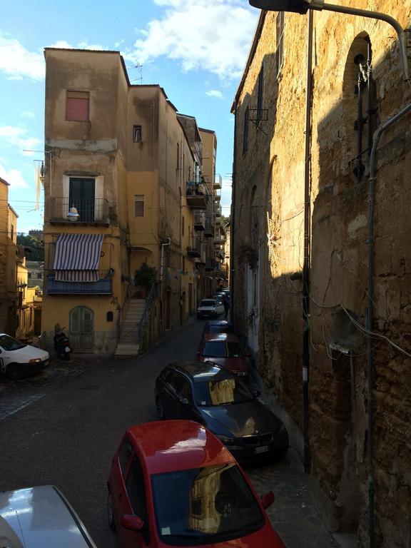 B&B Il Gigante Agrigento Bilik gambar